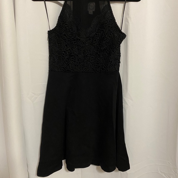 Dress - Picture 2 of 5